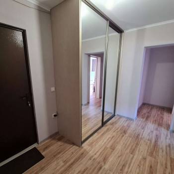 Сдается 2-х комнатная квартира, 60 м²