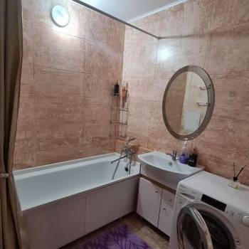 Сдается 2-х комнатная квартира, 60 м²