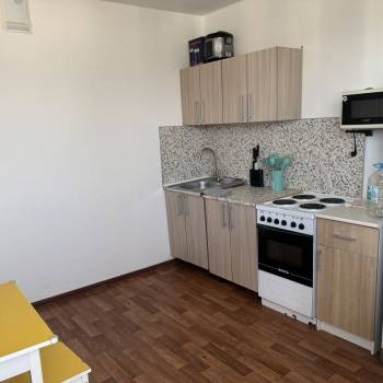 Сдается 1-комнатная квартира, 38 м²