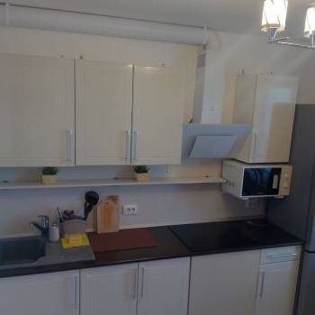 Сдается 1-комнатная квартира, 43 м²