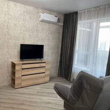 Сдается 1-комнатная квартира, 44 м²
