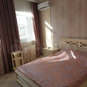 Сдается 2-х комнатная квартира, 65 м²
