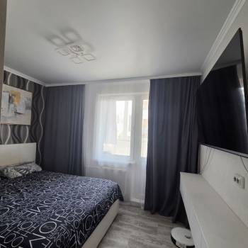 Продается 1-комнатная квартира, 41,6 м²