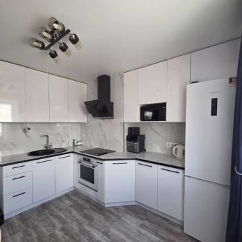 Продается 1-комнатная квартира, 41,6 м²