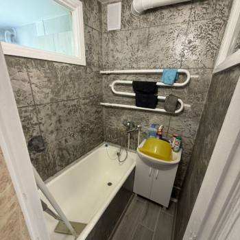 Сдается Многокомнатная квартира, 60,9 м²