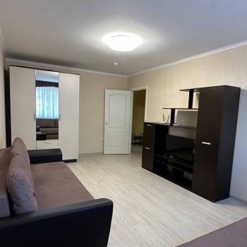 Сдается 2-х комнатная квартира, 61 м²