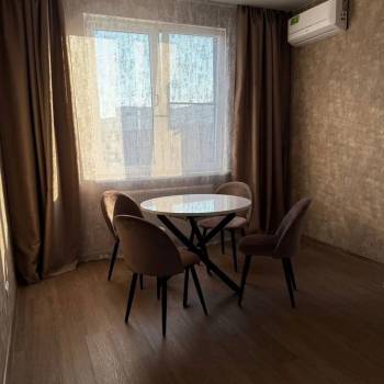 Сдается 1-комнатная квартира, 42,5 м²