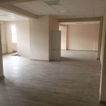 Сдается Нежилое помещение, 140 м²