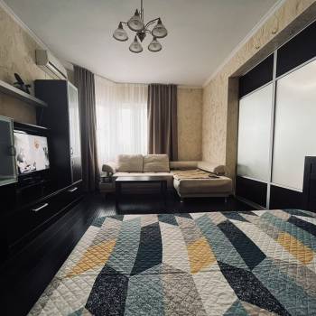 Сдается 1-комнатная квартира, 41 м²
