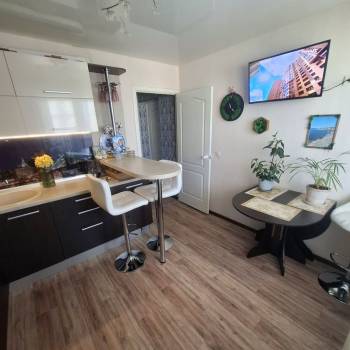 Продается 1-комнатная квартира, 37,8 м²