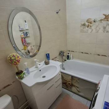 Продается 1-комнатная квартира, 37,8 м²