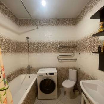Сдается 1-комнатная квартира, 35 м²