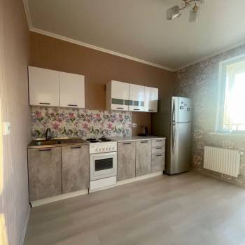Сдается 1-комнатная квартира, 35 м²