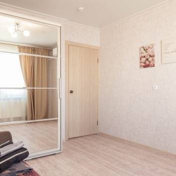 Сдается Многокомнатная квартира, 90 м²