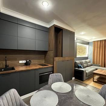 Сдается 1-комнатная квартира, 50 м²