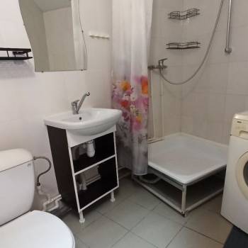 Сдается 1-комнатная квартира, 50 м²