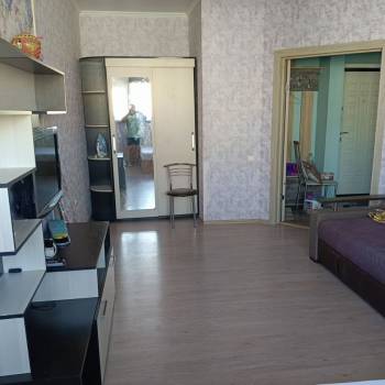 Сдается 1-комнатная квартира, 51 м²