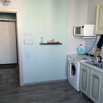 Сдается 1-комнатная квартира, 51 м²