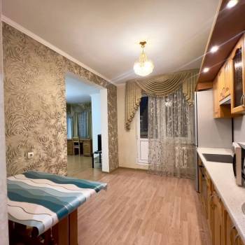 Сдается 2-х комнатная квартира, 64,4 м²