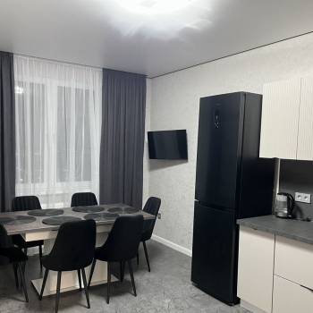 Сдается 2-х комнатная квартира, 63,7 м²