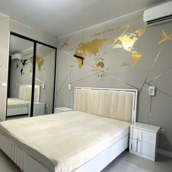 Сдается 1-комнатная квартира, 42 м²