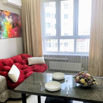 Сдается 1-комнатная квартира, 42 м²