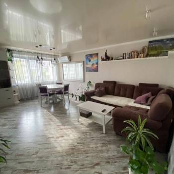 Сдается Многокомнатная квартира, 60 м²