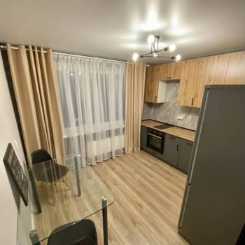 Сдается 1-комнатная квартира, 40 м²