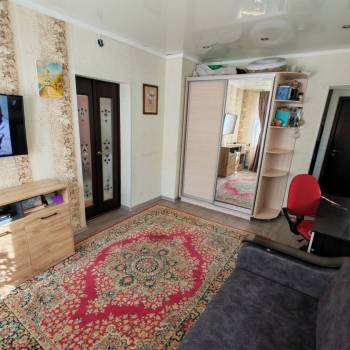Продается 2-х комнатная квартира, 42 м²