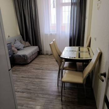 Сдается 1-комнатная квартира, 46 м²
