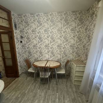 Сдается 1-комнатная квартира, 40 м²