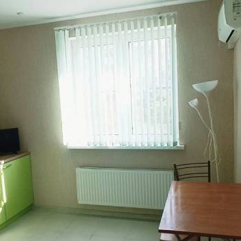 Сдается 1-комнатная квартира, 35,8 м²