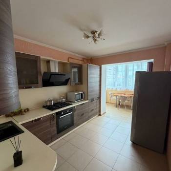 Сдается Многокомнатная квартира, 110 м²