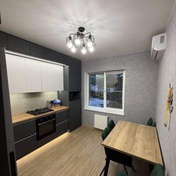 Продается 1-комнатная квартира, 39,7 м²