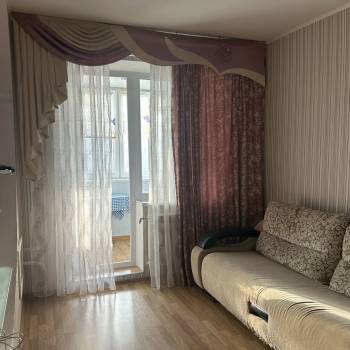 Сдается Многокомнатная квартира, 64 м²