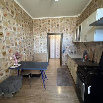 Сдается 1-комнатная квартира, 46,6 м²