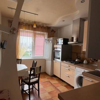 Сдается Многокомнатная квартира, 50 м²