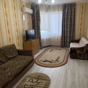 Сдается 1-комнатная квартира, 41 м²