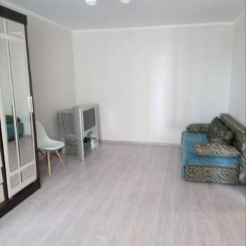 Сдается 1-комнатная квартира, 41 м²