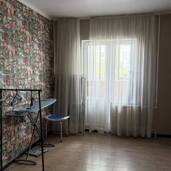 Сдается 2-х комнатная квартира, 60 м²