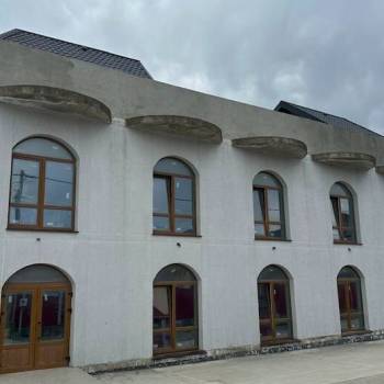 Сдается Нежилое помещение, 180 м²
