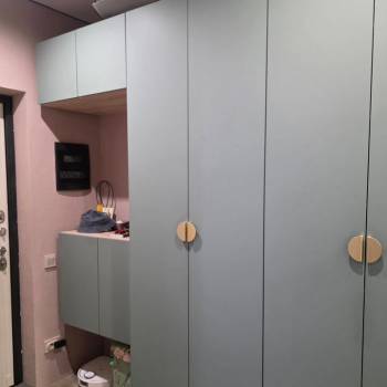 Продается 1-комнатная квартира, 40,6 м²