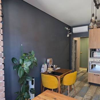 Продается 1-комнатная квартира, 40,6 м²