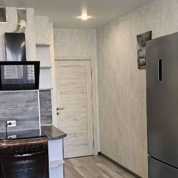 Продается 1-комнатная квартира, 42,1 м²