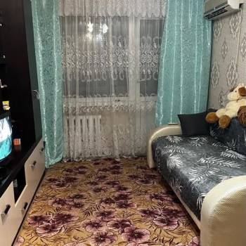 Продается 1-комнатная квартира, 32 м²