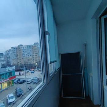 Сдается 1-комнатная квартира, 39 м²