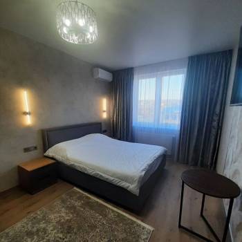Сдается 1-комнатная квартира, 46 м²