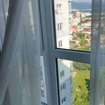 Продается 1-комнатная квартира, 42 м²