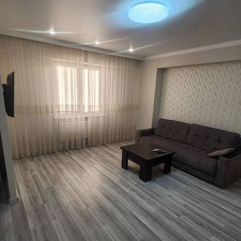 Сдается 2-х комнатная квартира, 65 м²