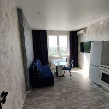 Продается 1-комнатная квартира, 41,8 м²